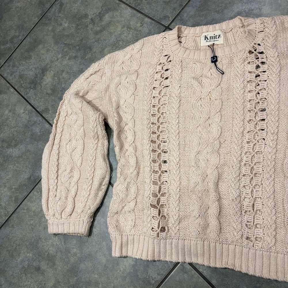NWOT For Love & Lemons Wythe Bell Sleeve Sweater Sz M Oversized Boho Classic - Picture 3 of 13